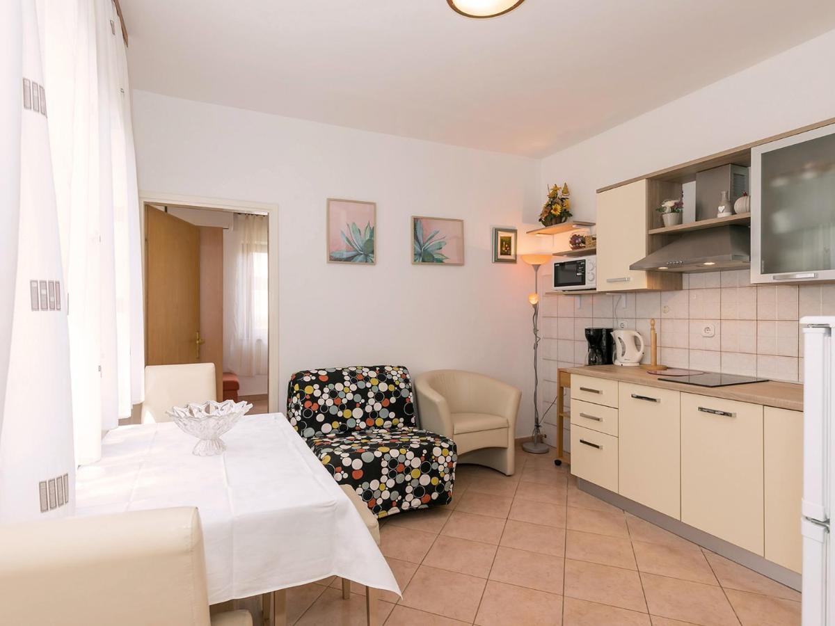 Apartments Graziella Poreč Exterior foto